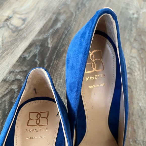 Mavette Royal Blue Pumps - Picture 9 of 11